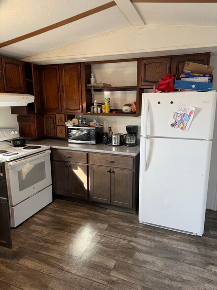 More Photos Of 2902 Clay St, De Soto Manufactured Housing Mobile Home Park For Sale