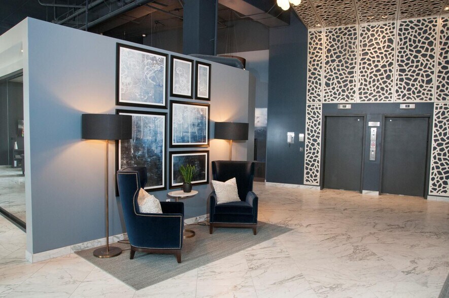 More Photos Of 1700 Plymouth Rd, Minnetonka Apartments For Lease