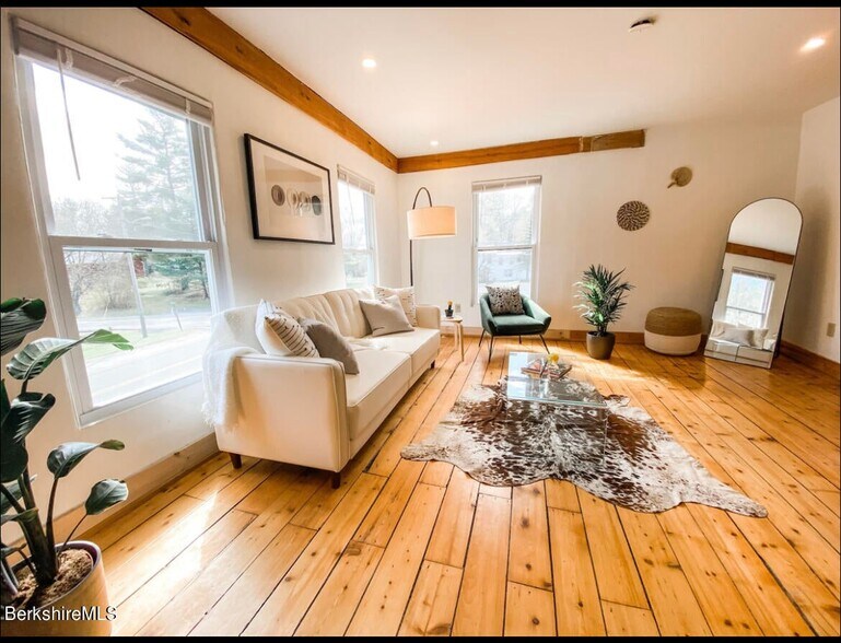 More Photos Of 227 Egremont Plain Rd, North Egremont Office For Sale