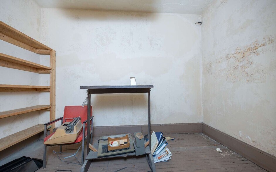 More Photos Of 400 S Ohio Ave, Live Oak Post Office For Sale