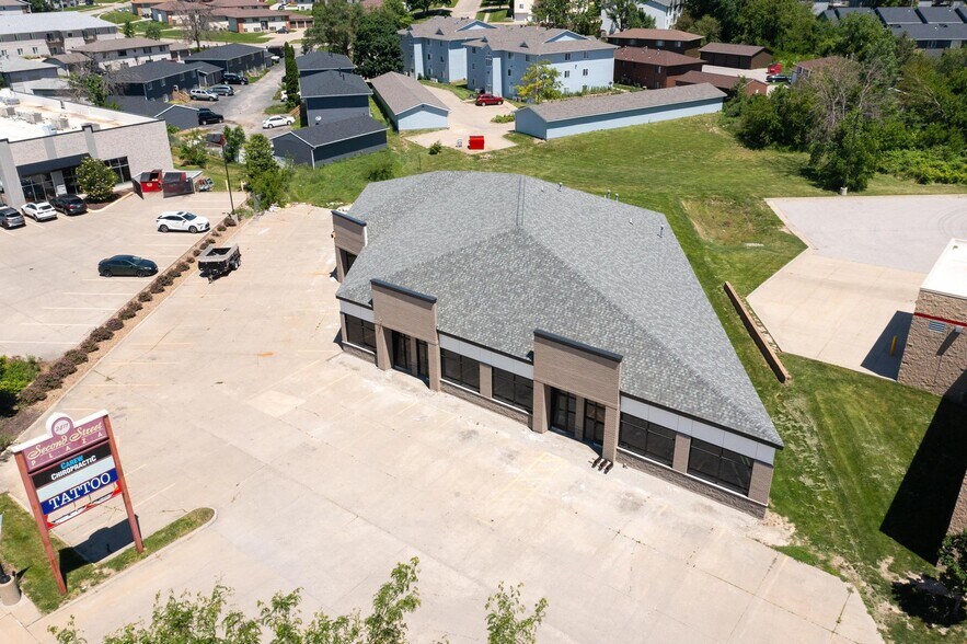 More Photos Of 2411 2nd St, Coralville Unknown For Sale