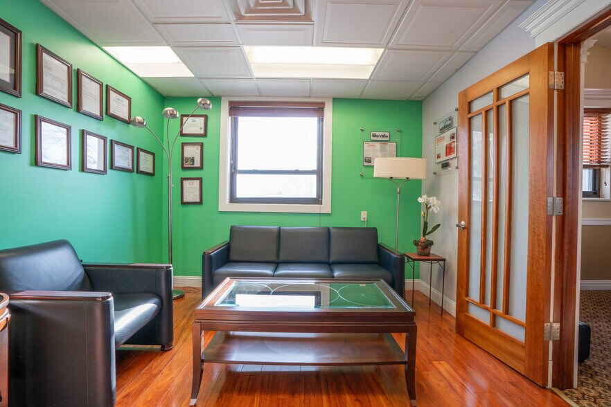 More Photos Of 99 Lafayette Ave, White Plains Light Manufacturing For Sale