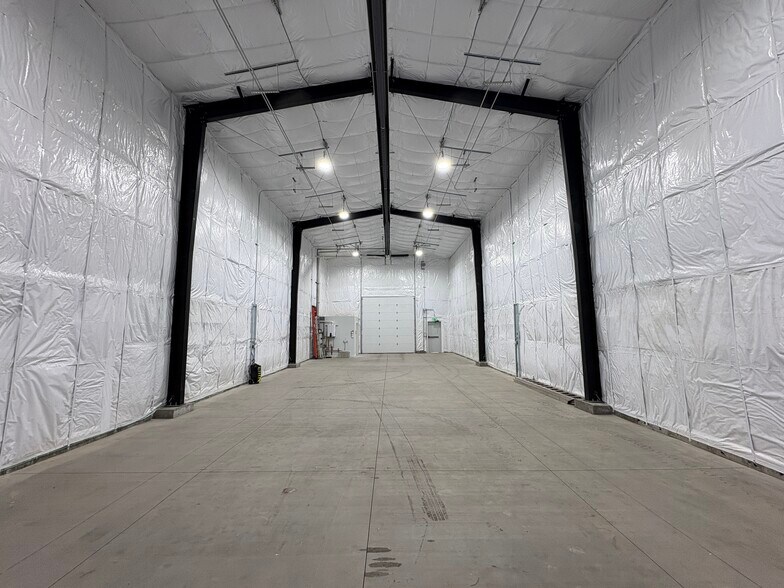 More Photos Of 3142 W Hampden Ave, Sheridan Warehouse For Sale