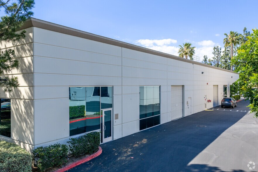 More Photos Of 4100 Jurupa St, Ontario Unknown For Lease