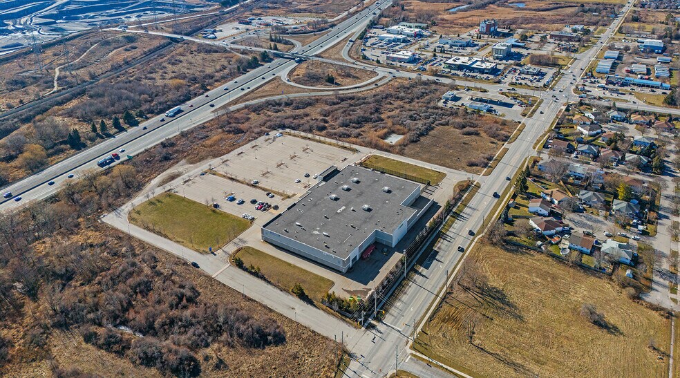 More Photos Of 205 Baseline Rd W, Clarington Freestanding For Sale