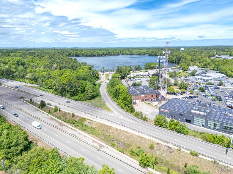 More Photos Of 55 Accord Park Dr, Rockland Office For Sale