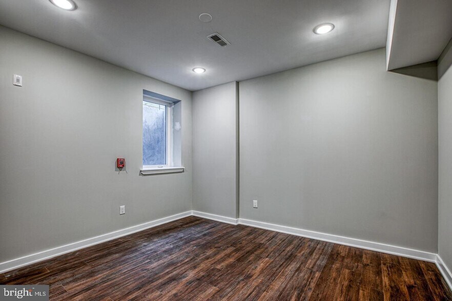 More Photos Of 1316 S Broad St, Philadelphia Apartments For Sale