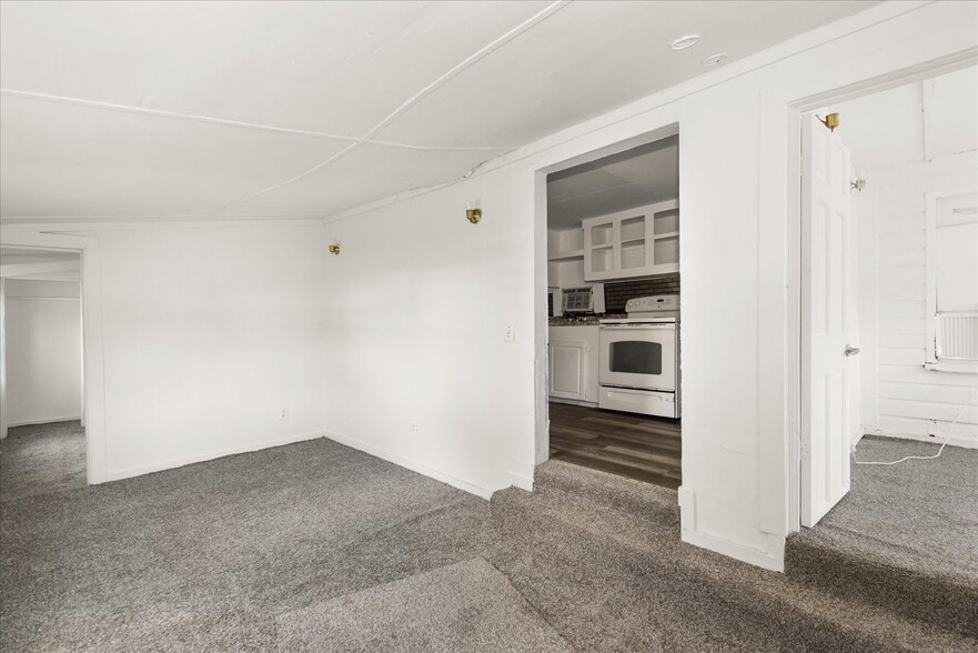 More Photos Of 7760 Bogart Dr, Fort Myers Trailer Camper Park For Sale