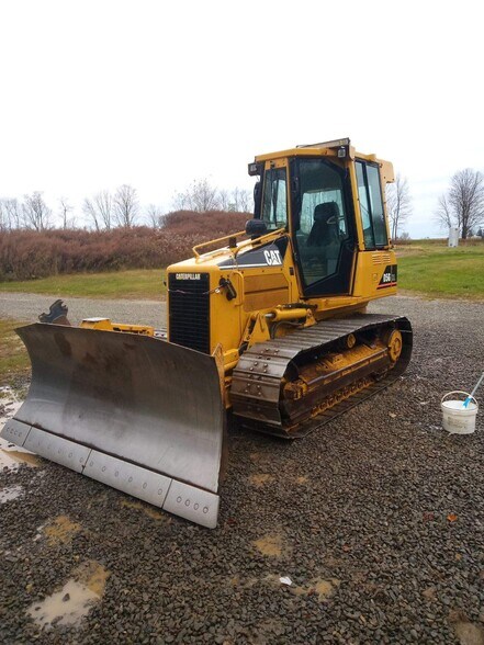 More Photos Of 224 Michael Ln, New Berlin Racetrack For Sale