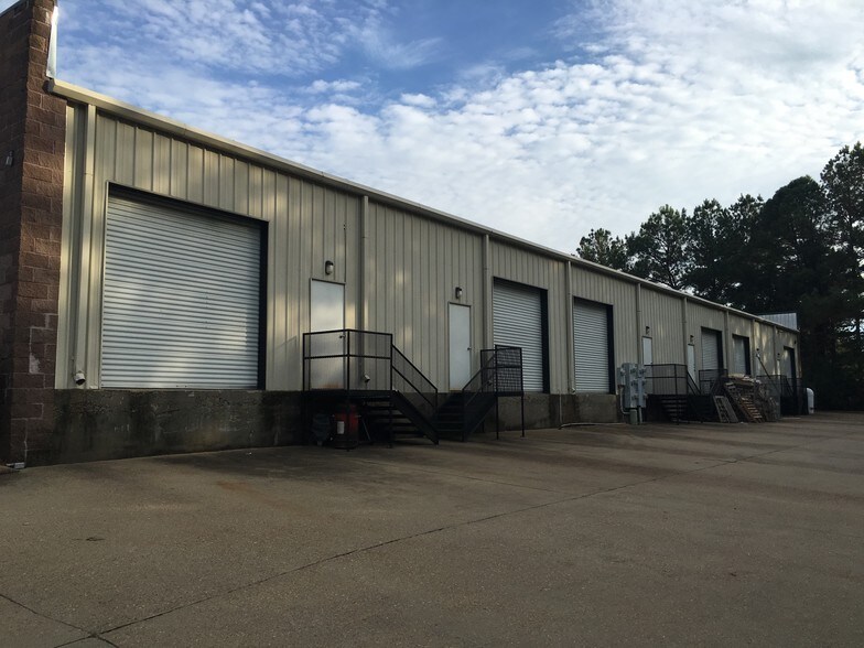 More Photos Of 289 Commerce Park Dr, Ridgeland Office For Lease