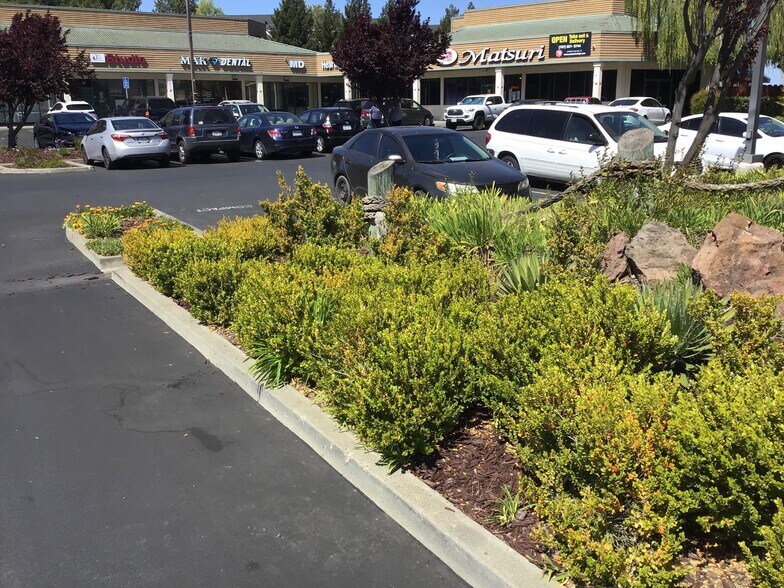 More Photos Of 460-480 Redwood St, Vallejo Unknown For Lease