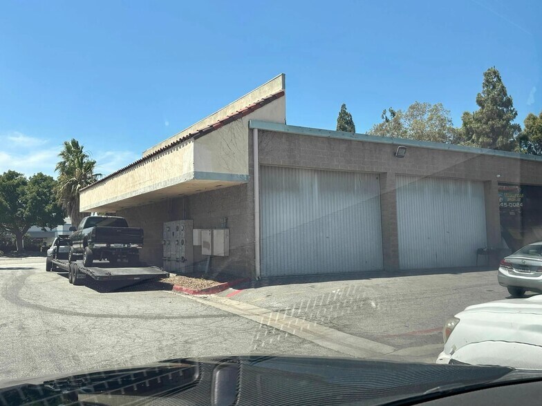 More Photos Of 5436 Holt Blvd, Montclair Auto Repair For Lease