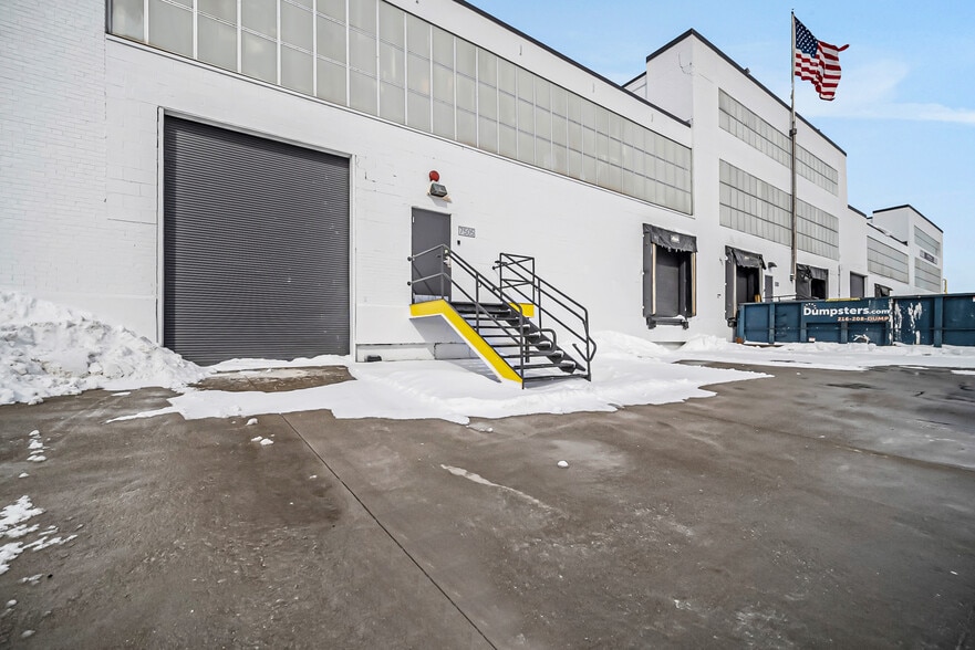 More Photos Of 799 E 73rd St, Cleveland Warehouse For Lease