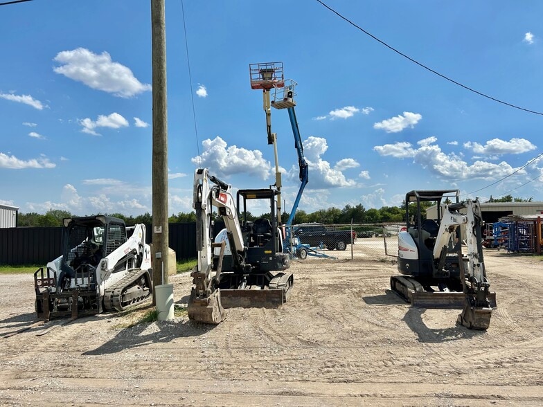 More Photos Of 2818 E Hwy 82, Gainesville Freestanding For Sale