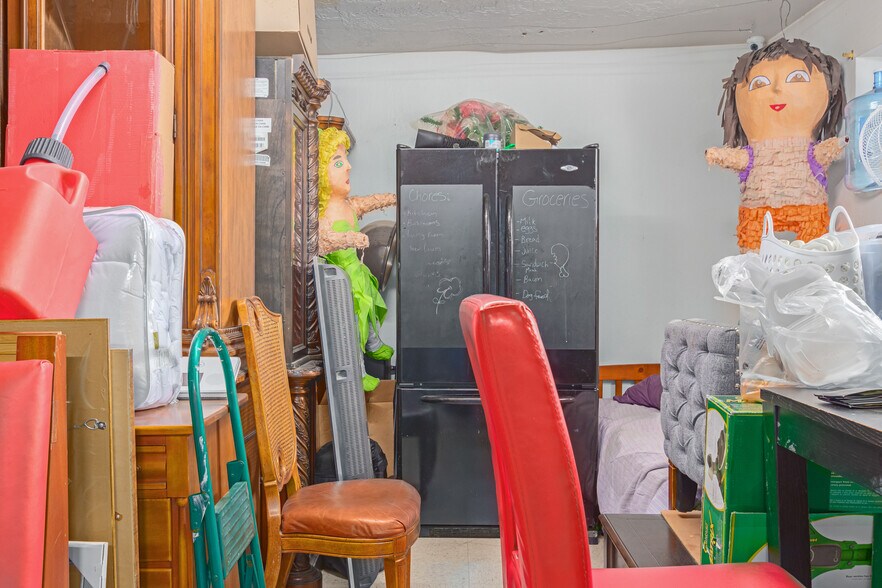 More Photos Of 22030 S Ellsworth Rd, Queen Creek General Retail For Sale