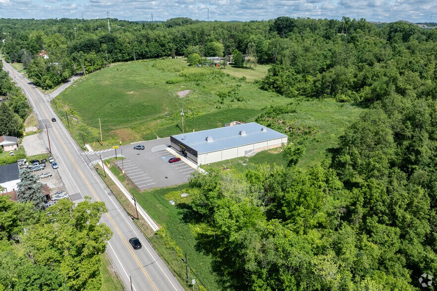 More Photos Of 3735 Dry Run Rd, Monongahela Freestanding For Sale