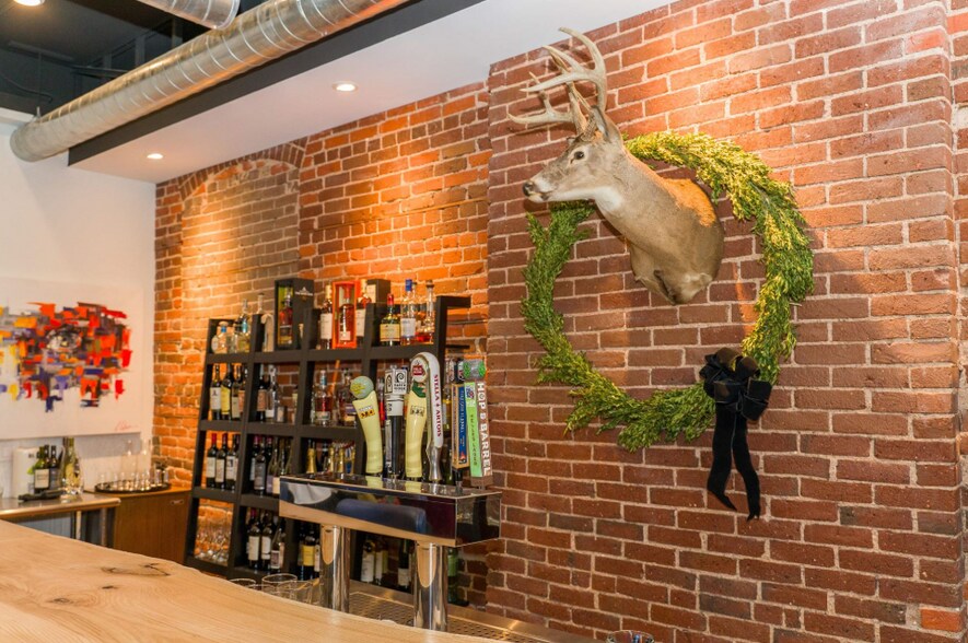 More Photos Of 209 Grant St, Wausau Restaurant For Sale