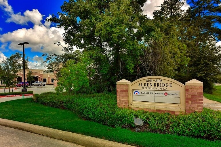More Photos Of 8101 Kuykendahl Rd, The Woodlands Office For Lease