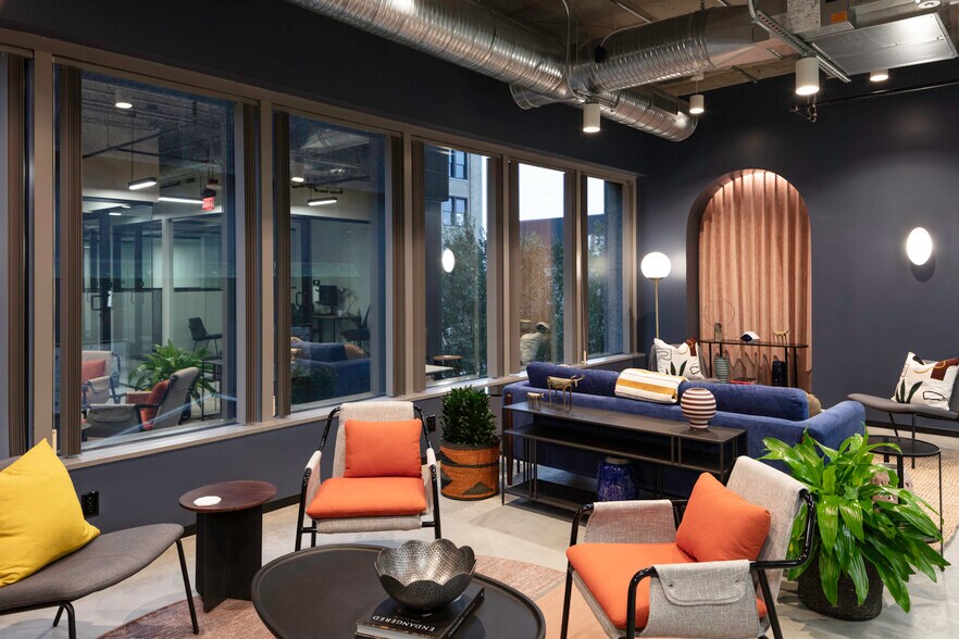 More Photos Of 150 Fayetteville St, Raleigh Office For Lease