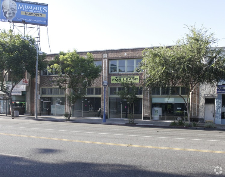 More Photos Of 7900-7914 Santa Monica Blvd, West Hollywood Storefront Retail Office For Lease
