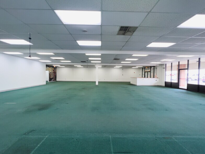 More Photos Of Rte 23 @ Rte 23 & Rte 322, New Holland Unknown For Lease