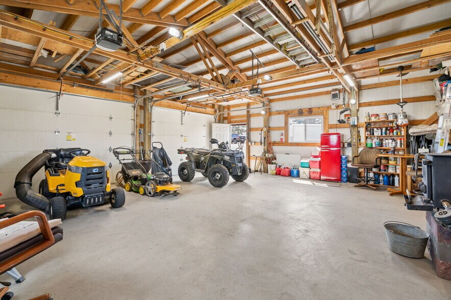 More Photos Of 110 Seubert Heights Dr, Cottonwood Trailer Camper Park For Sale