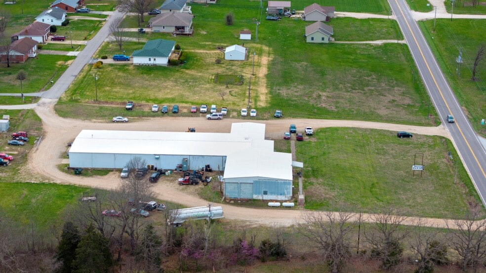 More Photos Of 4876 Highway 52, Stover Manufacturing For Sale