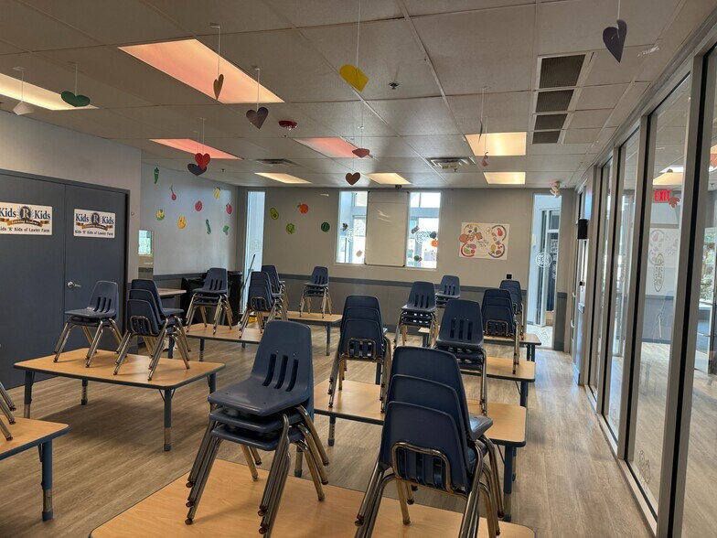 More Photos Of 7040 Independence Pky, Frisco Freestanding For Sale