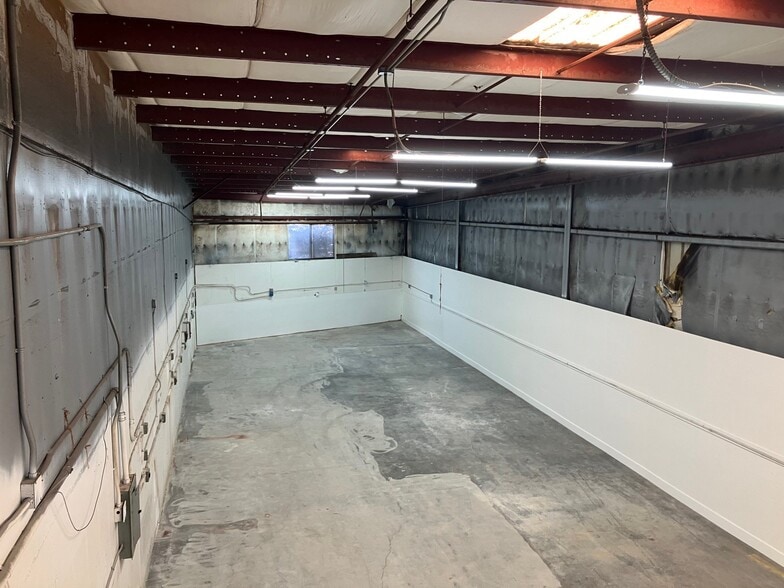 More Photos Of 1201 Pennsylvania Ave, Richmond Warehouse For Lease