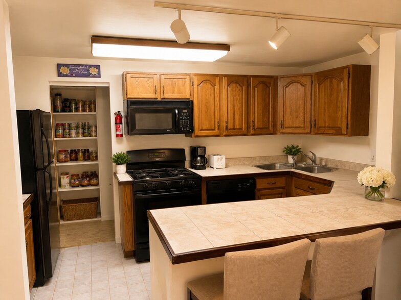 More Photos Of 3401 Chippewa St, Saint Louis Apartments For Sale
