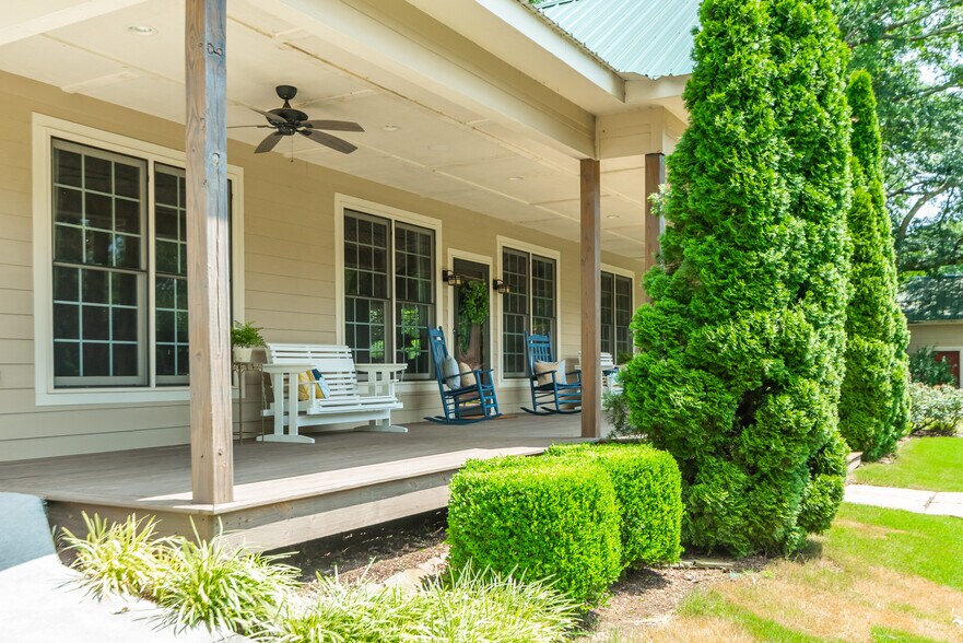 More Photos Of 565 Owens Gin Rd NE, Calhoun Lodge Meeting Hall For Sale