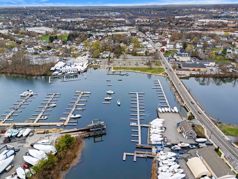 More Photos Of 112 Liberty St, Danvers Marina For Sale