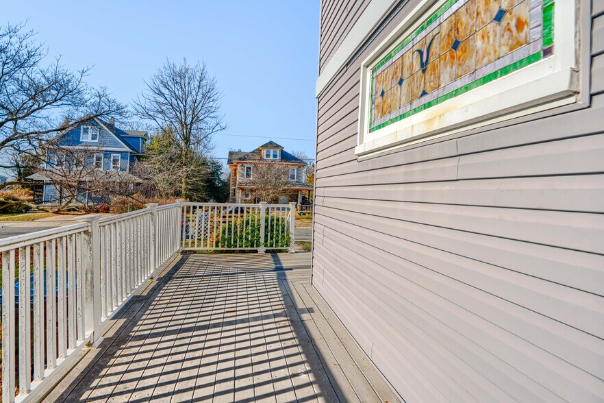 More Photos Of 10-14 E Overlea Ave, Baltimore Apartments For Sale