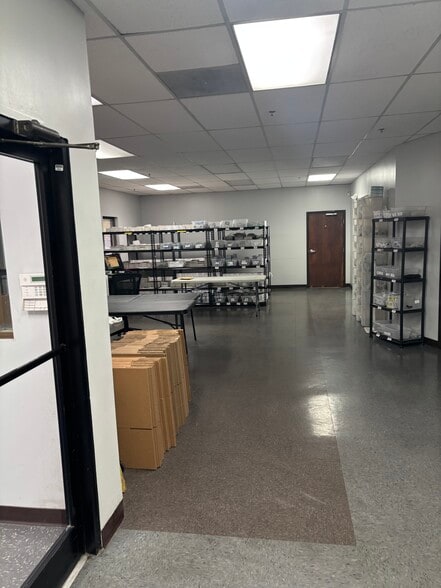 More Photos Of 1260-1270 Heil Quaker Blvd, La Vergne Distribution For Lease