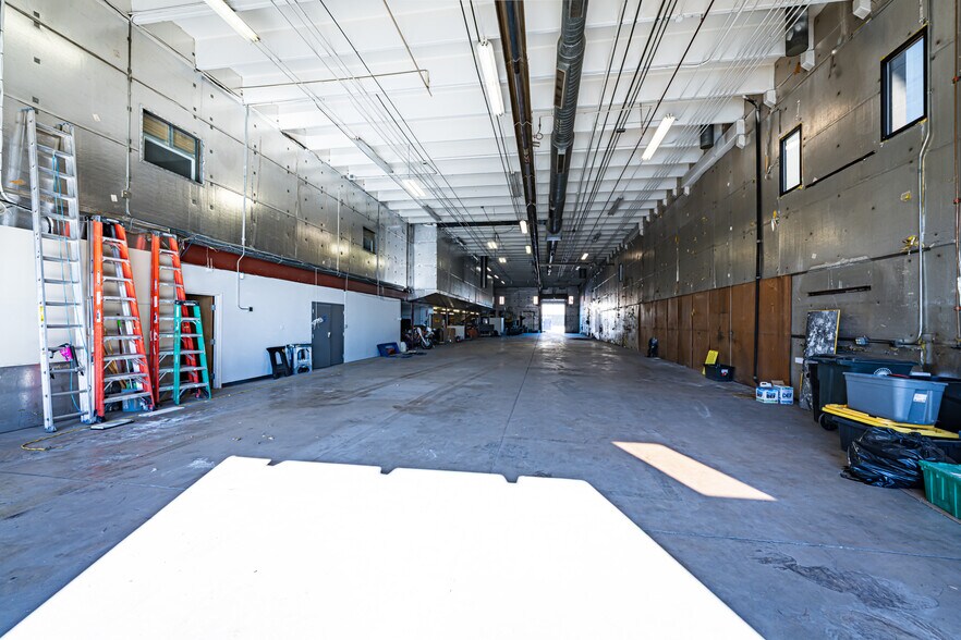 More Photos Of 1270 S Lipan St, Denver Manufacturing For Sale