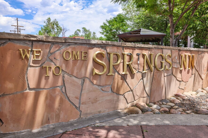 More Photos Of 620 W Colorado Ave, Colorado Springs Hotel For Sale