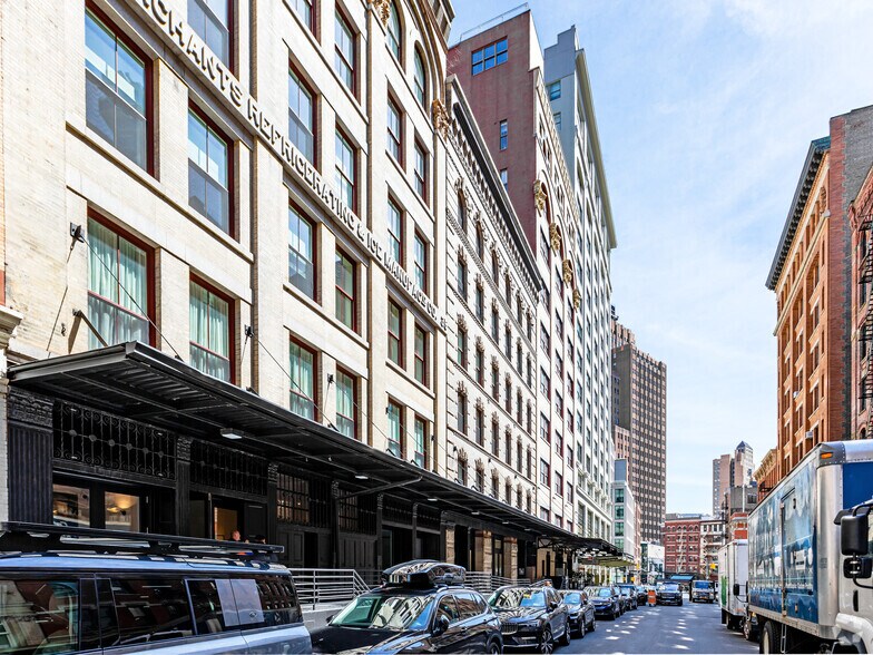 More Photos Of 31-33 N Moore St, New York Apartments For Lease