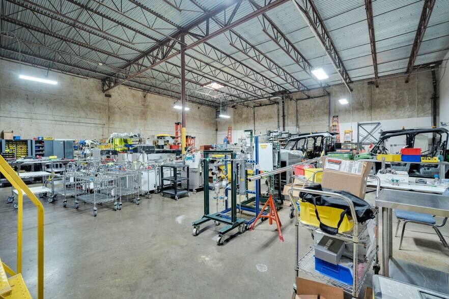 More Photos Of 1620 Valwood Pky, Carrollton Research And Development For Sale