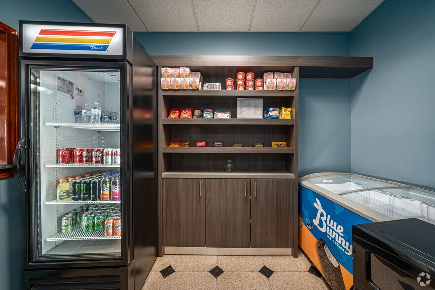 More Photos Of 31380 FM 2920 Rd, Waller Hotel For Sale