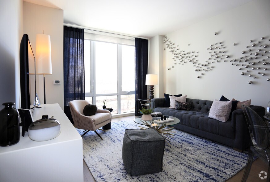 More Photos Of 57 Bank St, White Plains Apartments For Lease