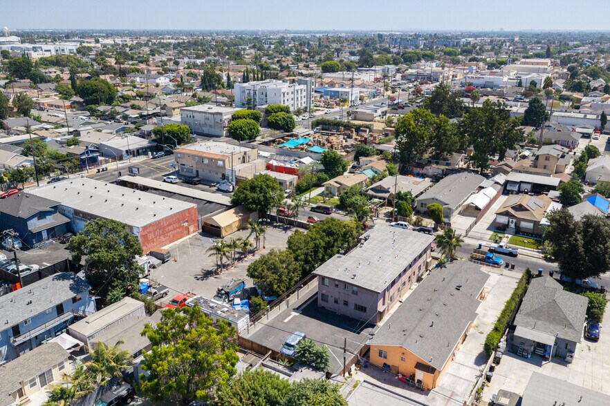 More Photos Of 1433 E 61st St, Los Angeles Apartments For Sale