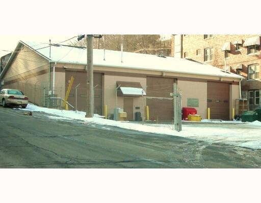 Primary Photo Of 1110 Island Ave, McKees Rocks Warehouse For Lease