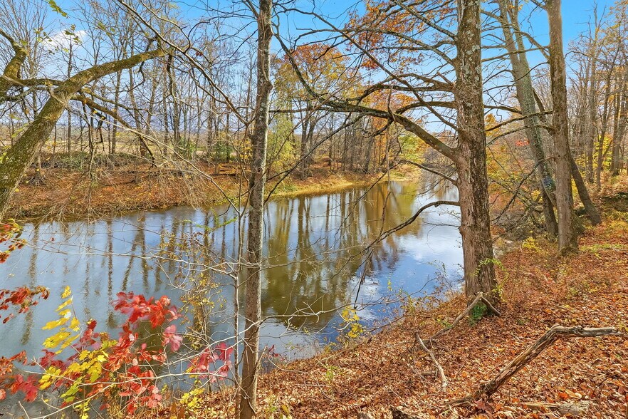 More Photos Of 5125 Route 209, Accord Restaurant For Sale