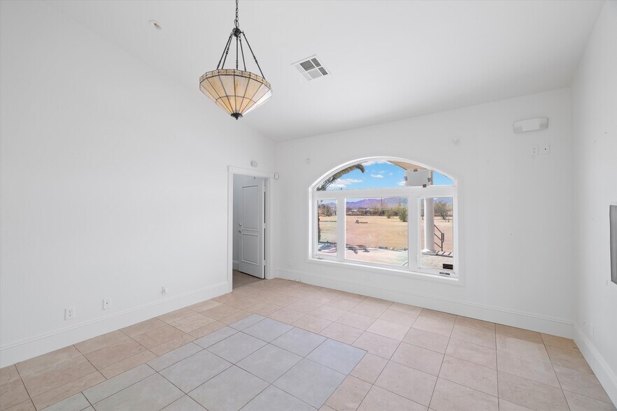 More Photos Of 721 Buol Rd, Pahrump General Retail For Sale