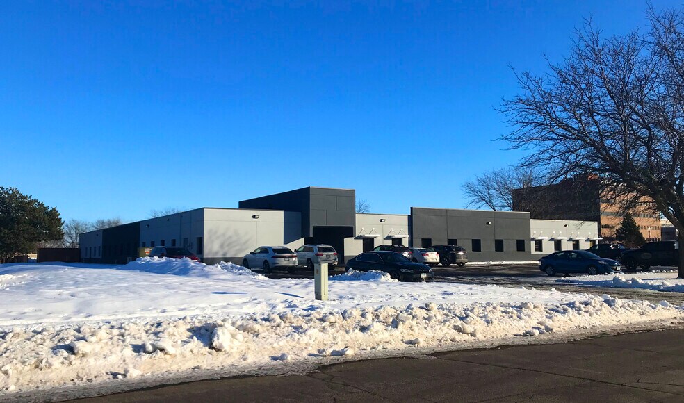 More Photos Of 7373 147th St W, Apple Valley Medical For Lease