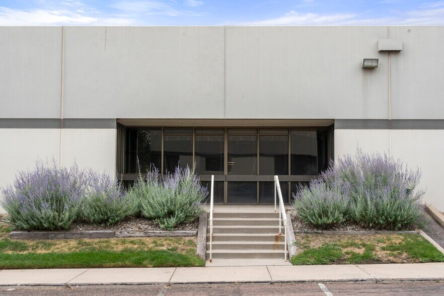 More Photos Of 4040 E Bijou St, Colorado Springs Unknown For Lease