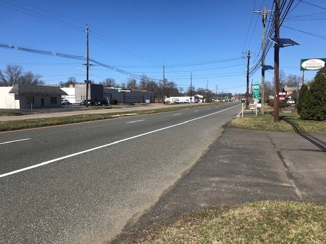 More Photos Of 77 US Highway 130, Trenton Hotel For Sale