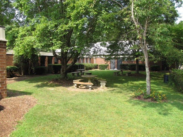 More Photos Of 2738 Underwood Rd NE, Dalton Daycare Center For Sale