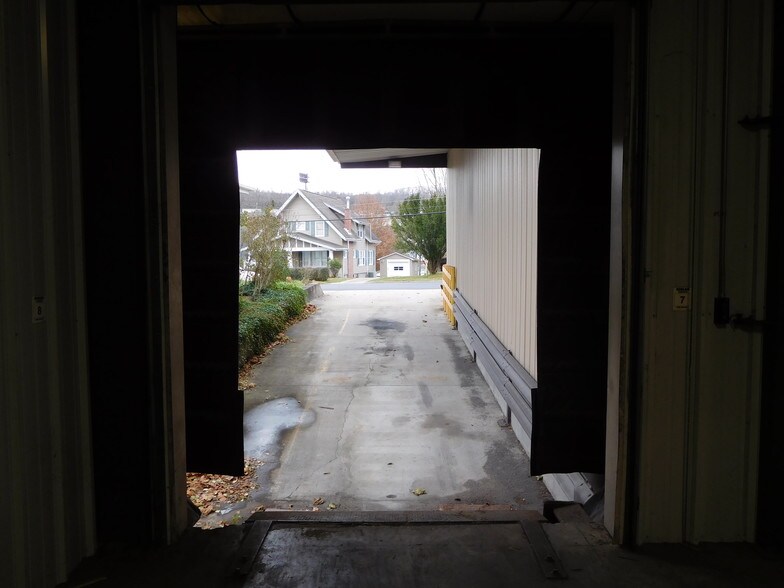 More Photos Of 1200 Morgantown Ave, Fairmont Warehouse For Sale