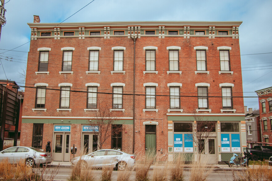 Primary Photo Of 124-128 W Liberty St, Cincinnati Multifamily For Lease